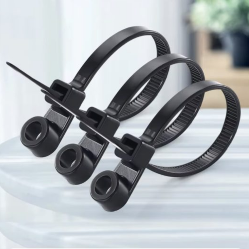 Attache autobloquante en nylon avec Oeillet - 8 po